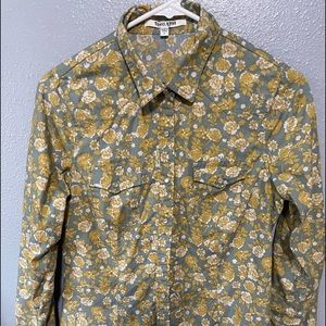 Adorable Anthropologie floral western button down